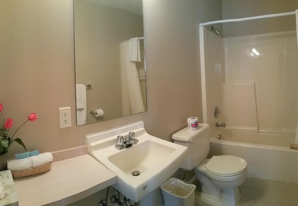 Drummond Lodge Williams Lake Extérieur photo